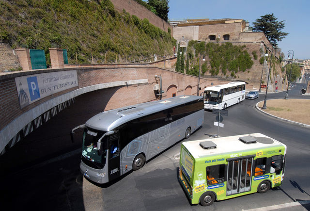 Examples And Precedents National Mall Underground Washington National Cathedral Underground Parking Rome Bus